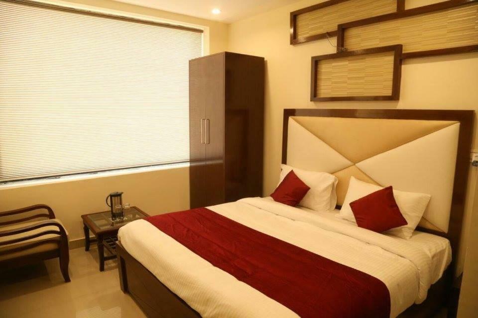 Hotel Eurasia Zirakpur Εξωτερικό φωτογραφία